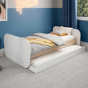 Cama nido juvenil ESTEBAN en blanco con detalles en madera natural y cajón inferior con ruedas para almacenamiento o segunda cama.