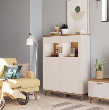 Vitrina salón comedor BOLONIA baja moderna en madera y acabado polar, sin patas ni focos LED, fabricada en España.