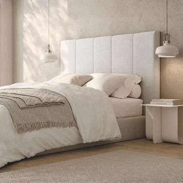 Cabecero tapizado modelo LEO para cama de matrimonio con ribetes verticales y diseño contemporáneo en varios colores
