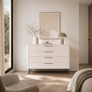 Cómoda dormitorio CAPRI 4 cajones en color nogal y arena con diseño moderno y funcionalidad de gran almacenamiento