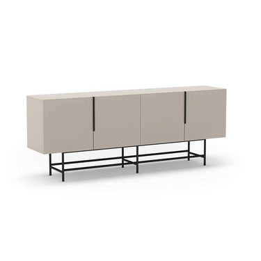 Aparador Eldia Perla de 4 puertas color perla con patas metálicas en salón