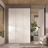 Armario tres puertas modelo SIENA con diseño personalizable y puertas batientes