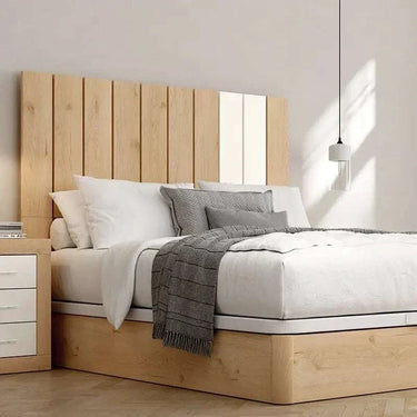 Composición de muebles dormitorio matrimonio L'AQUILA con cabecero listonado y mesitas de tres cajones
