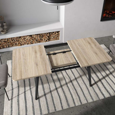 Mesa de comedor extensible LUNA rectangular con patas metálicas en X y sistema de apertura semi-automático