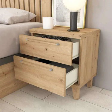 Mesita de noche Génova de madera con dos cajones y acabados personalizables en colores y tiradores