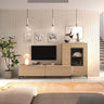 Mueble salón de madera clara con acabado veteado, formado por mueble bajo para TV y vitrina con puerta de cristal negro.