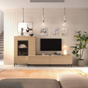 Mueble salón de melamina en tono madera clara, con vitrina de puerta acristalada y mueble bajo de líneas rectas.