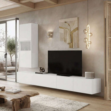 Mueble salón modular blanco de líneas lisas, con mueble bajo flotante y módulo vertical cerrado para televisión.