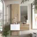 Recibidor de melamina en tonos madera natural y blanco, con panel de listones verticales, dos módulos y espejo rectangular.