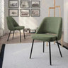 Silla de comedor verde tapizada en tela texturizada, con asiento acolchado, respaldo curvo y patas metálicas negras.