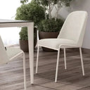 Pack de 4 sillas de comedor CALGARI tapizadas con patas negras y chasis de hierro, diseño moderno nórdico en varios colores, hechas en España.