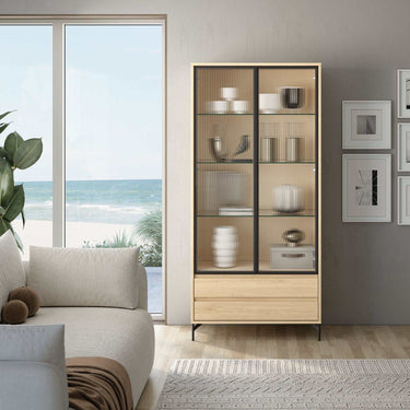 Vitrina simétrica TIVOLI con cristal Olas y perfil aluminio negro para salón moderno elegante