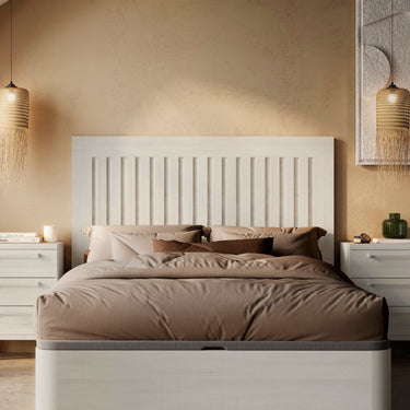 Composición dormitorio de matrimonio Génova con cabecero minimalista y mesitas de dos cajones en varios colores.