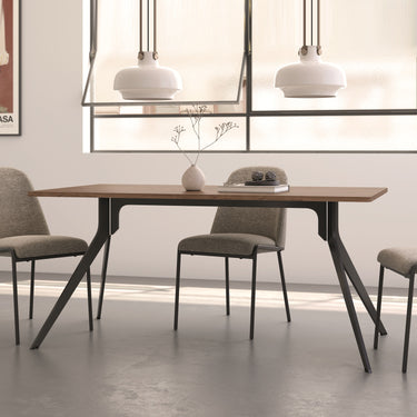 Mesa de comedor fija patas metálicas mod. BETTINA