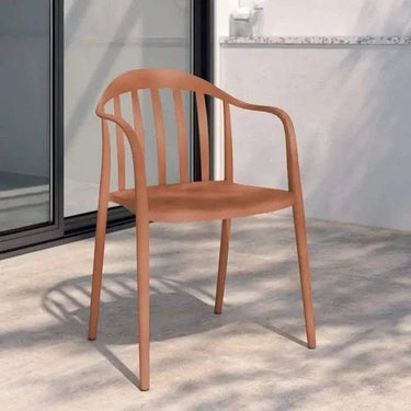 Pack de cuatro sillas de jardín apilables Ubilam para interior y exterior