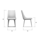 Silla de comedor tapizada en gris claro, con respaldo curvo y patas metálicas negras de diseño estilizado.