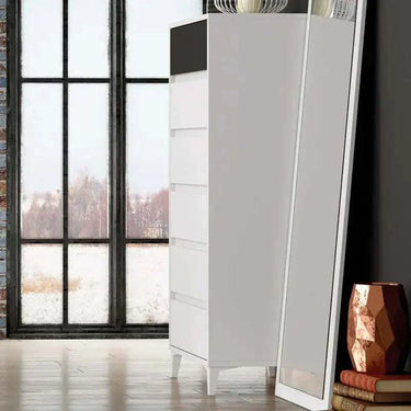 Sinfonier LUCCA con seis cajones y tirador uñero en diseño moderno y sencillo para dormitorio